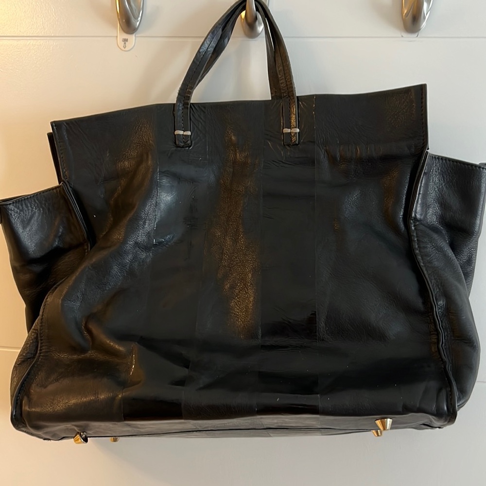 Clare v Bag